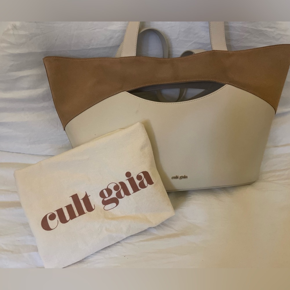 Cult Gaia Jun Tote Bag